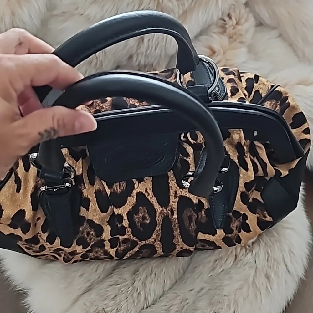 DOLCE & GABBANA Vintage Leather-Trimmed Printed Semi Shoulder Top Handle Bag - Picture 4 of 13